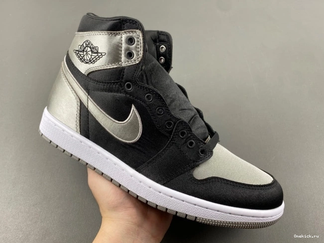 One Kick Shadow WMNS 1 Satin Air FD4810-010 High OG Jordan 0725